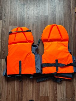 Zachraná (plovací)vesta Tribord 2x - 3