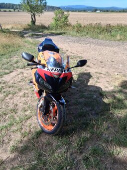 Honda CBR1000rr Fireblade repsol - 3