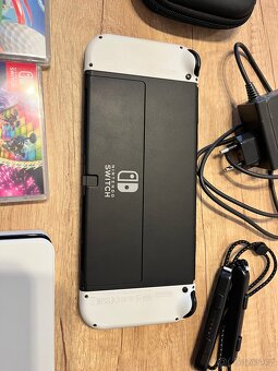 Nintendo switch OLED - 3