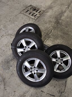 Alu kola 5x114,3 r17 na Hyundai TUSCON pneu 215/70 r16 - 3