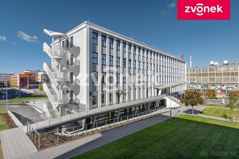 Pronájem ordinace v centru Zlína, 50 m2 nebo 109 m2 - 3