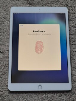 Apple iPad 7. generace 32gb Wi-Fi + Cellular - 3