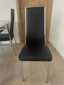 Skleněný stůl - 3