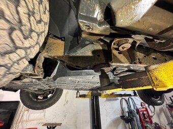 Nissan pathfinder 2006 - 3