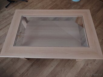 KONFERENČNÍ STOLEK - 3