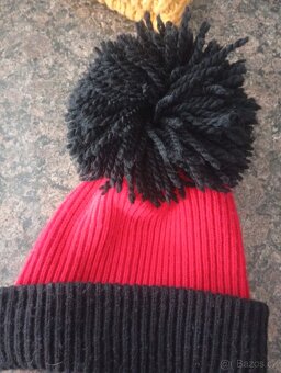 Dámské zimní čepice 4x - 3