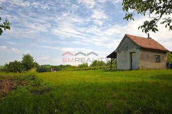 Prodej Pozemku 2 707 m2, Strážnice - 3