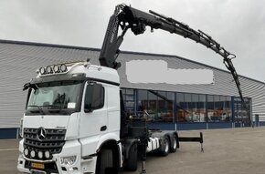 8658 Mercedes-Benz Arocs 3251 - 8x4 – Tahač + HR-Fassi 80 t/ - 3