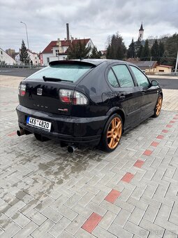Prodám na náhradní díly Seat Leon Cupra R 1.8t BAM 165kw - 3