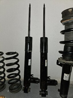 Originální DCC podvozek včetně pružin z Golf 7.5 R - 3