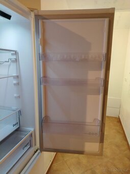 Beko RCNA406E60WN - 3