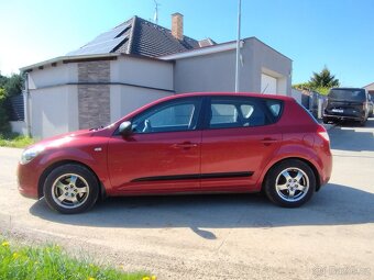 Prodám Kia Ceed 1.4i 66kw benzín - 3