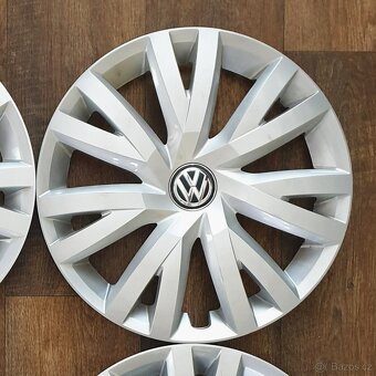 Prodám kryty kol Volkswagen r16 B4202 - 3
