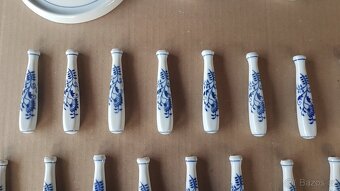 Porcelánové rukojeti příborů, cibulový vzor, - 3