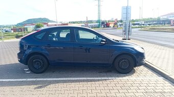Ford Focus 2010 - 3