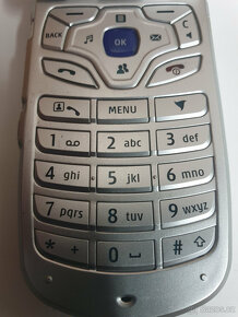 LG U8130, pro sběratele - 3
