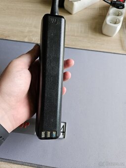 Motorola 8000s a International 2000 - 3