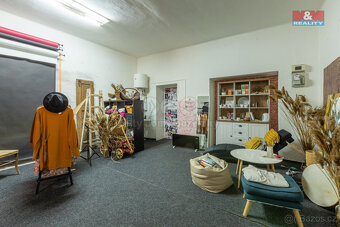 Prodej obchodního objektu, 1353 m², Louny, ul. Mírové náměst - 3