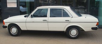 Mercedes 220D W123 1978 - 3