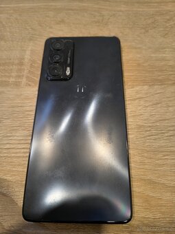 Motorola Edge 20 + Moto Buds+ + Moto Tag - 3