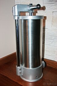 Plnička klobás 5,5kg svislá narážečka + 6 trubic - 3