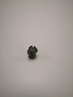 Ohnutá klika / čelo závěru Mosin - 3