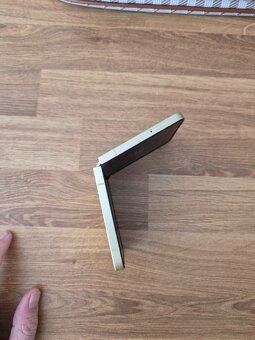 📱 Samsung Galaxy Z Flip6 256 GB - TOP STAV, ZÁRUKA - 3