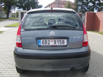 Citroën C3 1.4i, 54 kW, r. 2010, pouze 71 400 km, 1. majitel - 3