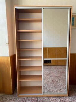 Prodám na zakázku dělanou škříň - 3