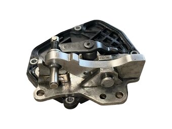 Kryt mechatroniky 0AM321490B VW Golf 7 r.v. 2016 - 3