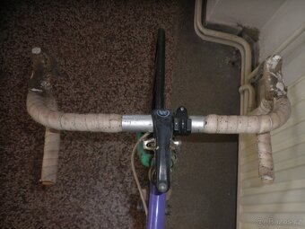 Staré silniční kolo Bianchi Futura - 3