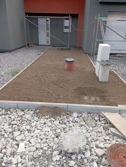 Katrovana zemina (ornice) tříděnou - 3