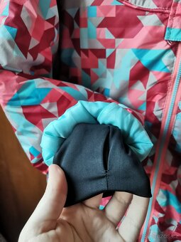 Luxusní barevná dětská lyžařská bunda značky Loap - 3