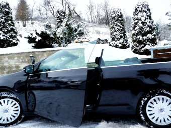 VW GOLF CABRIO 2,0 TDi 6 D DSG 103 KW LOUNGE TOP STAV 2016 - 3