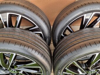 19″ 5×112 VW PASSAT B8 / B9 + 235/40R19 GOODYEAR letné NEW - 3