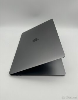 MacBook Pro 16" 2019 16/500GB Space Gray + ZÁRUKA - 3