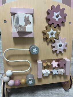 Dřevěné chodítko JaBaDaBaDo - 3