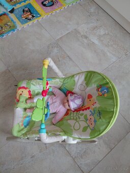 Vibrační lehátko / houpátko - 3