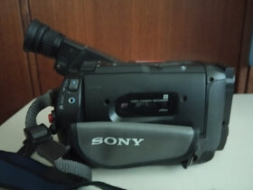 Prodám videokameru kameru Sony TR411E - 3