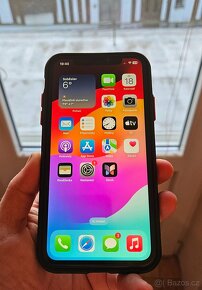 Iphone XR 128GB černý - 3