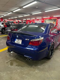 BMW E60 M5 Interlagos Blue / Původ ČR - 3