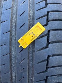 Continental 235/45 R17 - 3