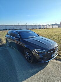 Mercedes E300 de - 3