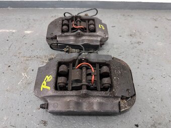 Zadní Brzdové třmeny Brembo VW Touareg - 3