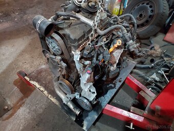 motor 1,9TDI/85kW - AUY - Sharan - 3