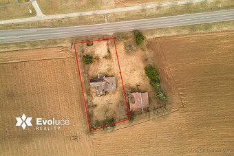Prodej rodinného domu s velkým pozemkem - 3