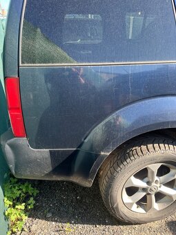 Nissan Pathfinder - 3