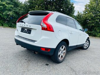 Volvo xc60 3.2i summum 1.majitel 2 sady kol - 3