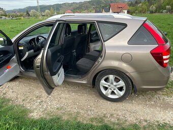 Kia Ceed 1.6 CRDI - 3