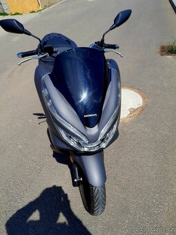 Honda PCX 125, s ABS,1 majitel, původ CZ, rok 2019 - 3